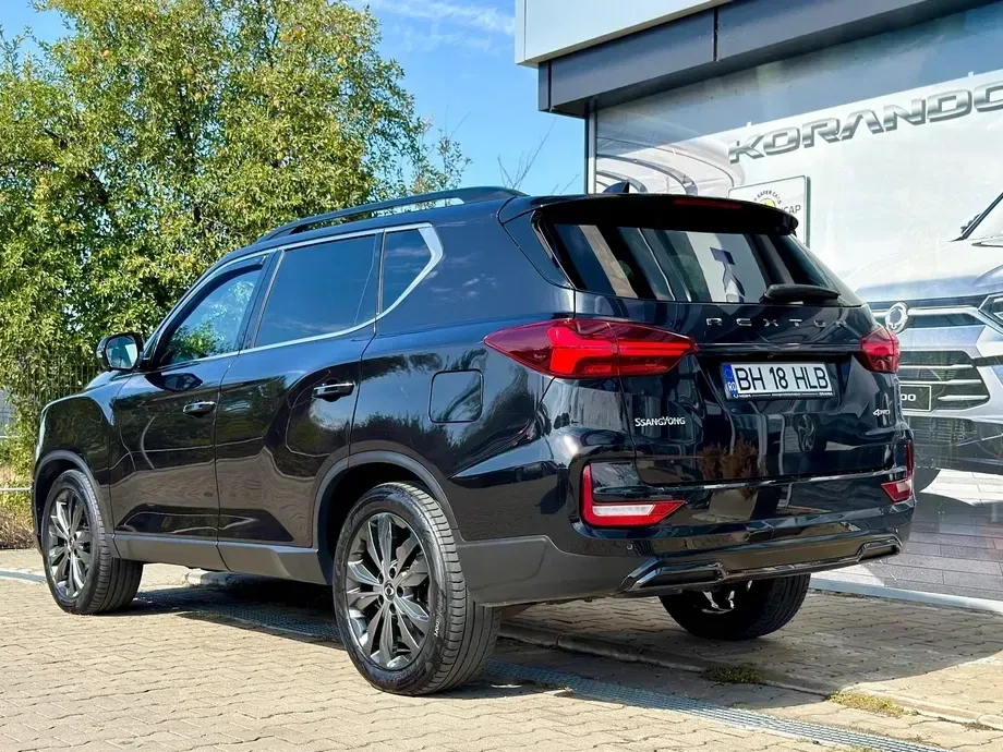 SsangYong REXTON 2.2 4WD Aut. Black — imagine 4