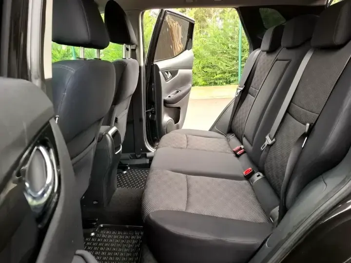 Nissan Qashqai II 1.6 DCI Xtronic N-Connecta