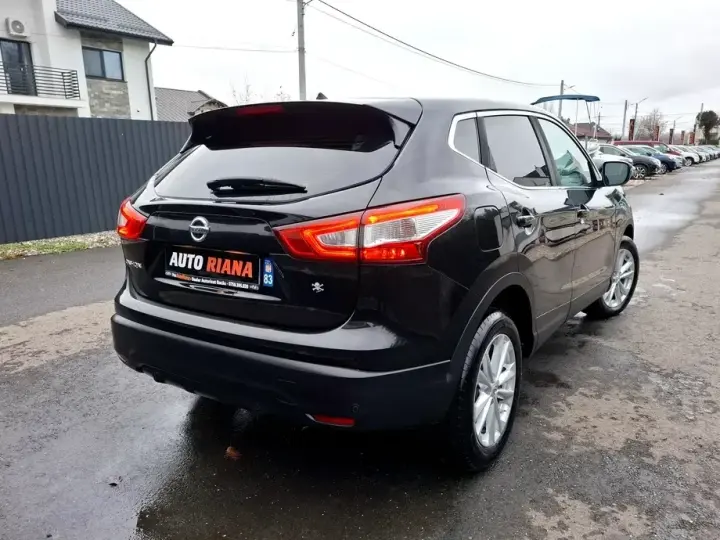 Nissan Qashqai II 1.6 DCI Xtronic N-Connecta