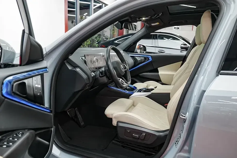 BMW X3 20d xDrive AT MHEV — imagine 4