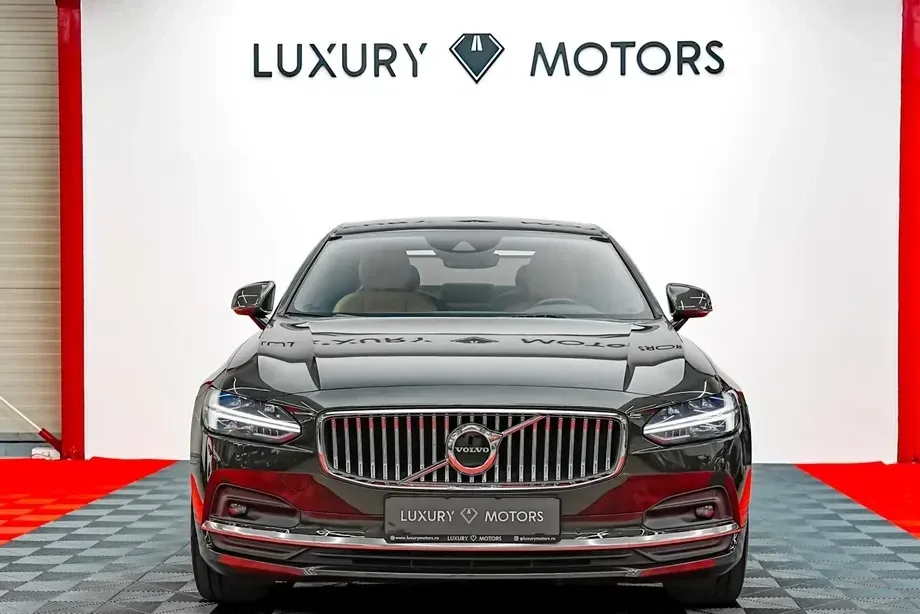 Volvo S90 B4 MHEV AT Plus Bright — imagine 3