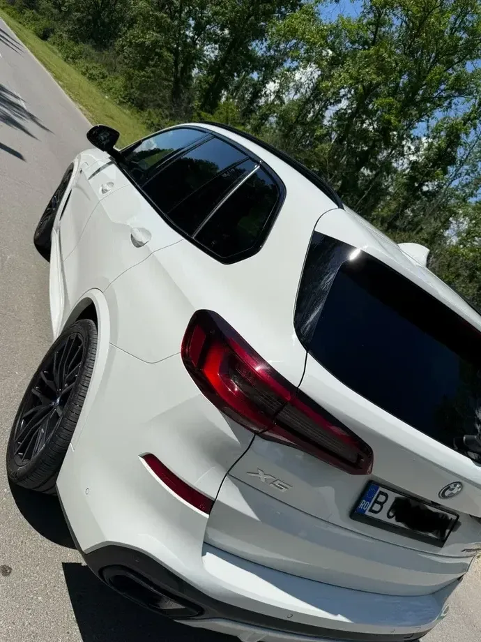 BMW X5 G05 xDrive45e — imagine 3