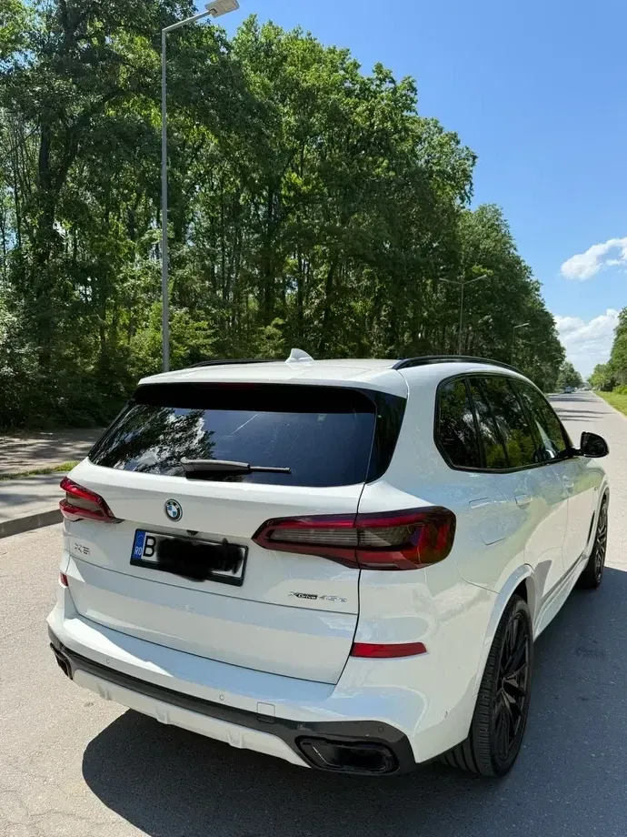BMW X5 G05 xDrive45e — imagine 4