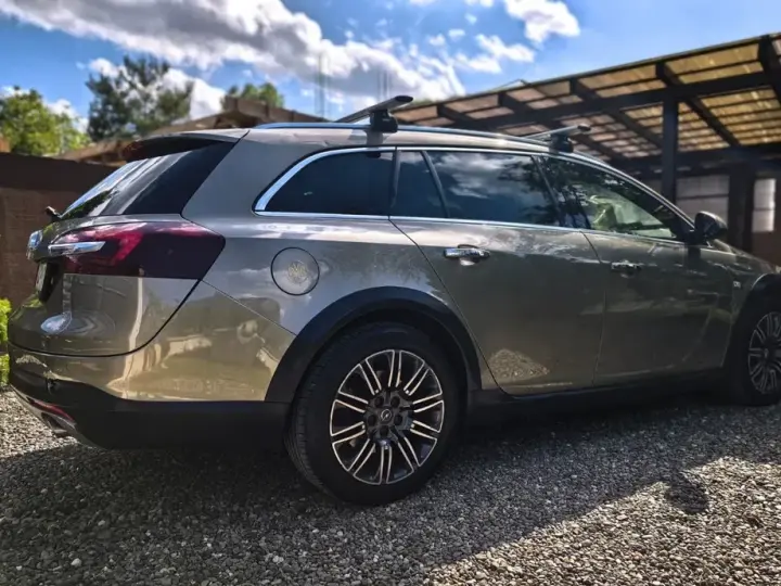 Opel Insignia A