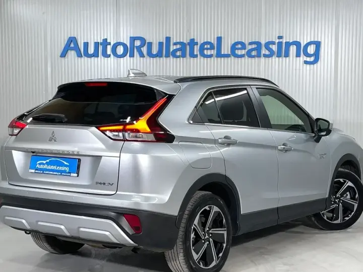Mitsubishi Eclipse Cross 4WD Select