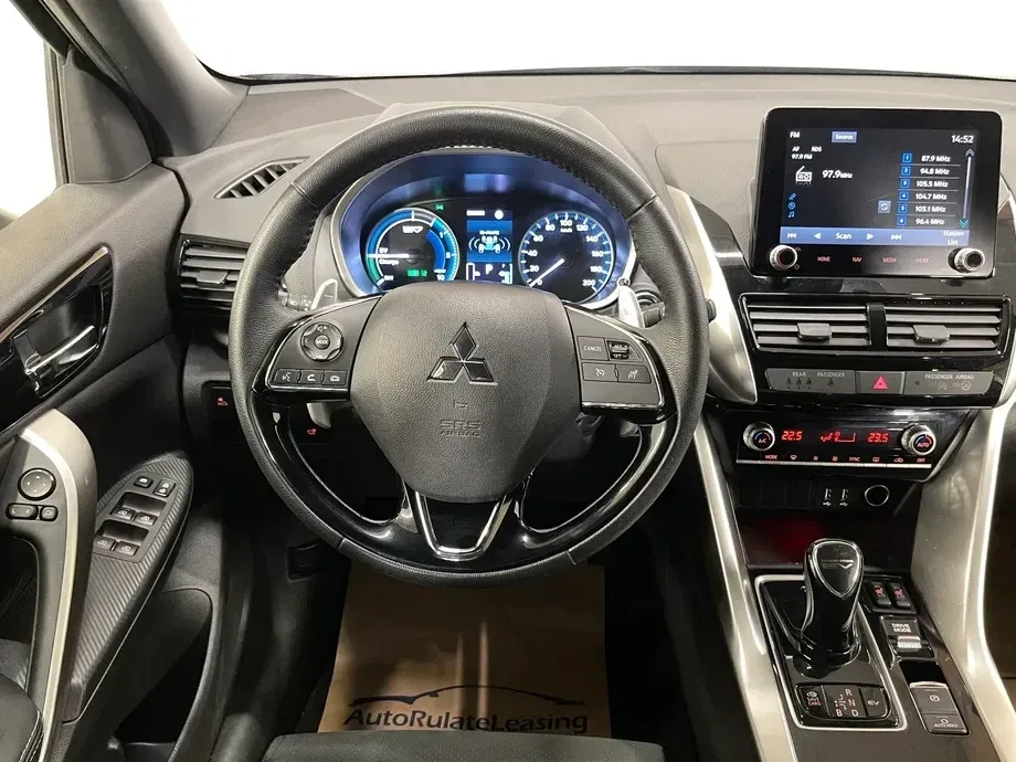 Mitsubishi Eclipse Cross 4WD Select — imagine 6
