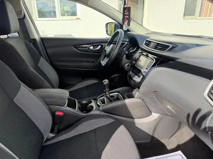 Nissan Qashqai II 1.5 DCI TEKNA