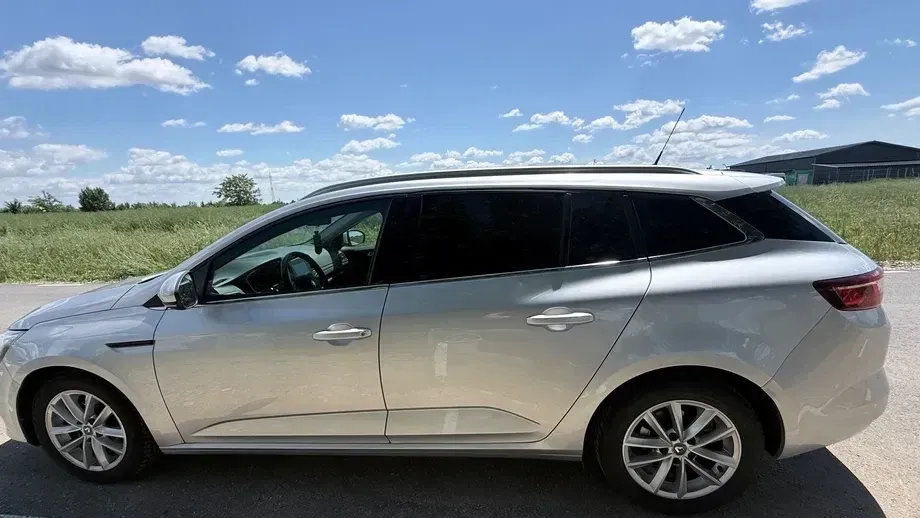 Renault Mégane IV ENERGY dCi EDC Intens — imagine 3