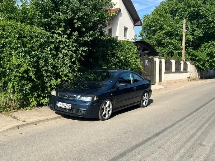 Opel Astra G Cabrio 2.0 16V Turbo Bertone