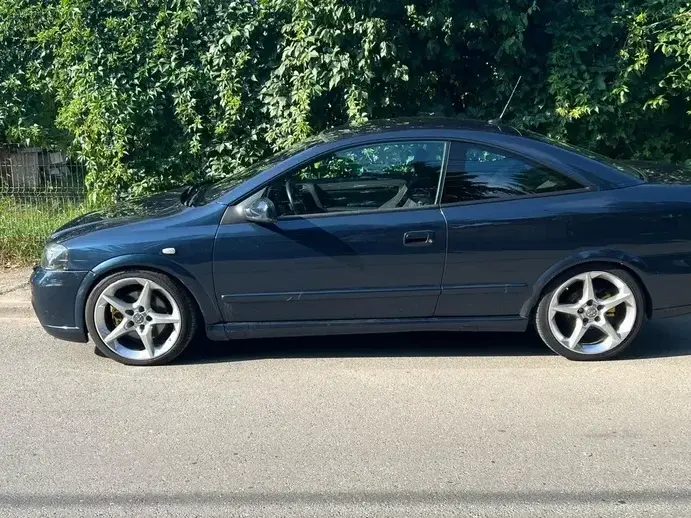 Opel Astra G Cabrio 2.0 16V Turbo Bertone