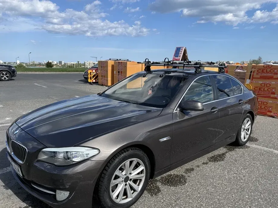 BMW Seria 5 F10/F11/F07 520d Aut. — imagine 2