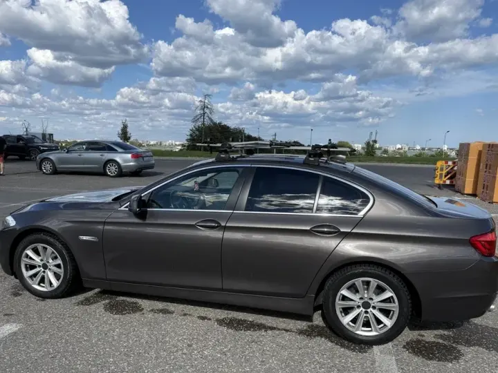 BMW Seria 5 F10/F11/F07 520d Aut.