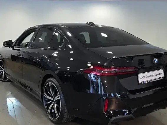 BMW Seria 5 520i AT MHEV