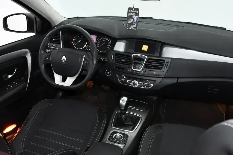 Renault Laguna III — imagine 4