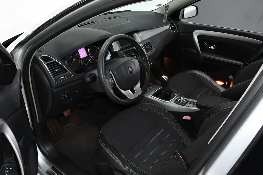 Renault Laguna III — imagine 6