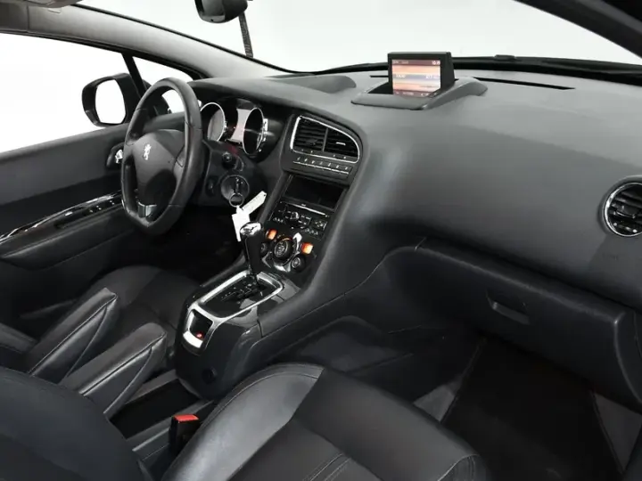 Peugeot 5008 I HDI FAP 165 Automatik Allure