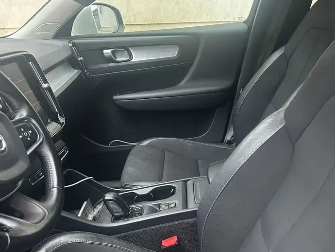 Volvo XC 40 D3 Momentum
