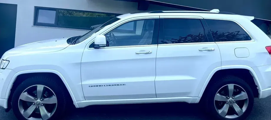 Jeep Grand Cherokee 3.0 V6 Multijet 4WD Automatik Overland — imagine 3