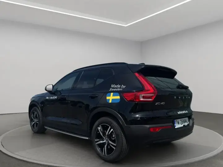 Volvo XC 40 B4 AT FWD MHEV Plus Dark