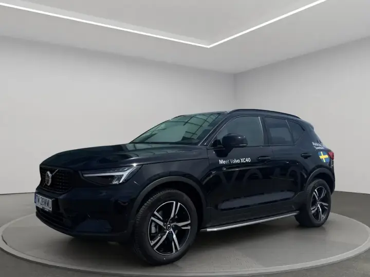 Volvo XC 40 B4 AT FWD MHEV Plus Dark