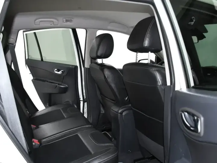 Renault Koleos I