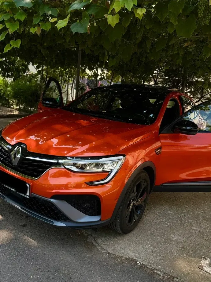 Renault Arkana E-TECH RS Line — imagine 5