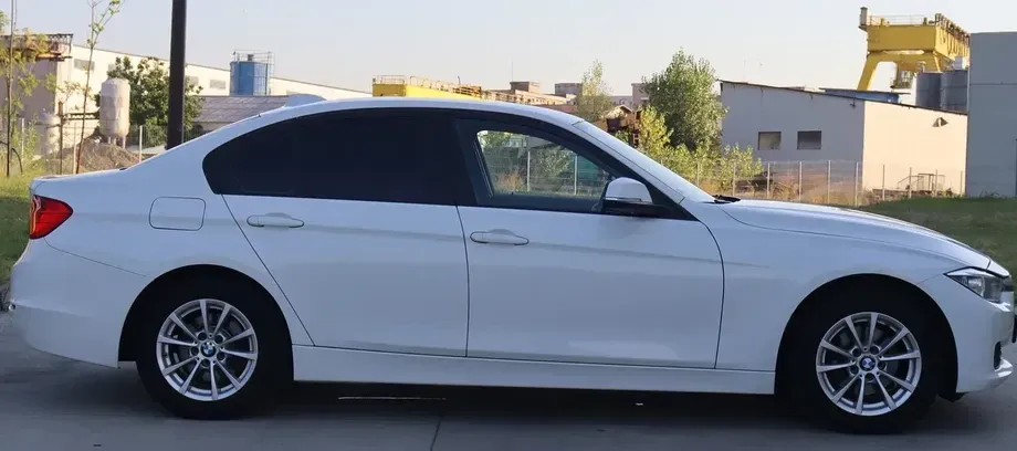 BMW Seria 3 F30/F31/F34 316i Modern Line — imagine 6