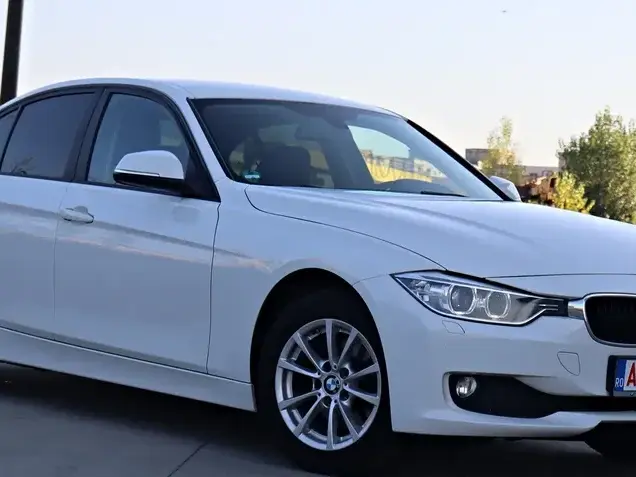 BMW Seria 3 F30/F31/F34 316i Modern Line