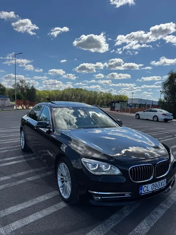 BMW Seria 7 F01/F02 730d — imagine 2