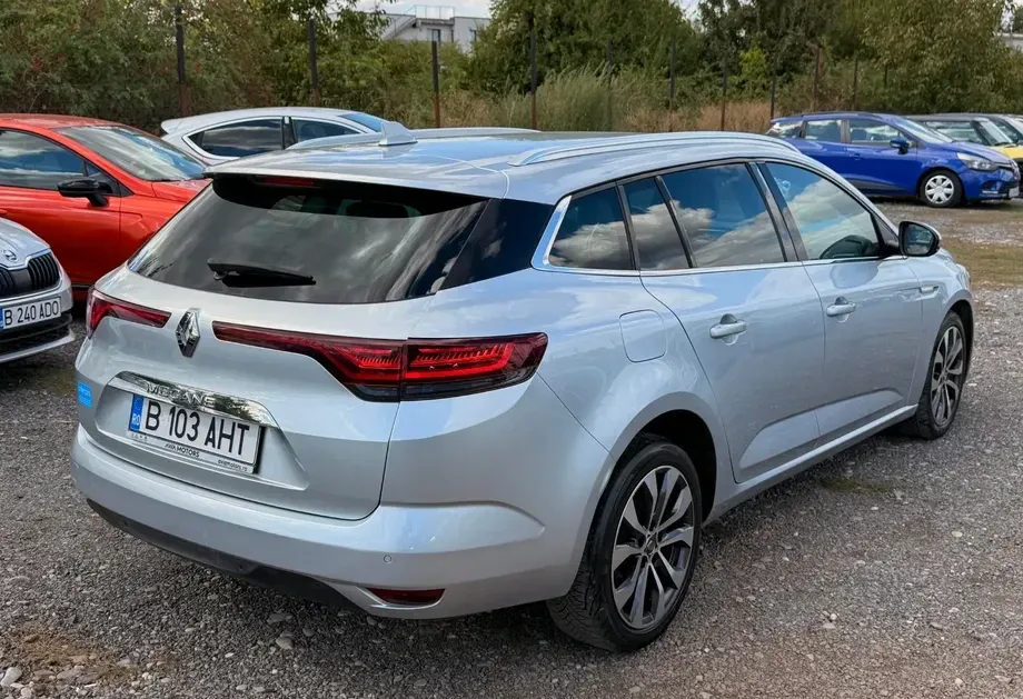 Renault Mégane IV TCe 140 GPF EDC INTENS — imagine 4