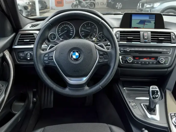 BMW Seria 3 F30/F31/F34 320d xDrive DPF Aut. Edition Sport