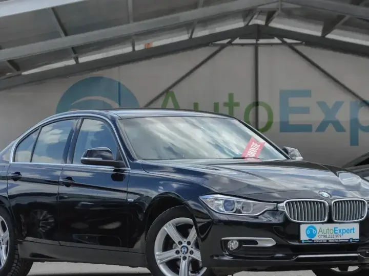 BMW Seria 3 F30/F31/F34 320d xDrive DPF Aut. Edition Sport
