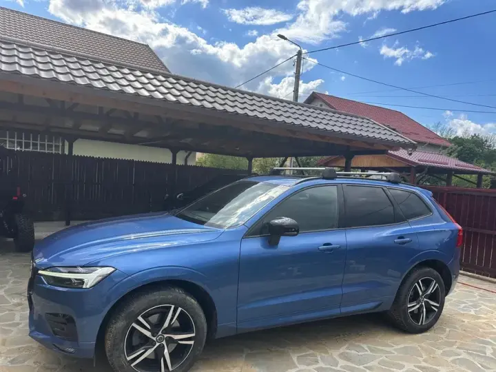 Volvo XC 60 II B4 D AWD Ultimate Dark