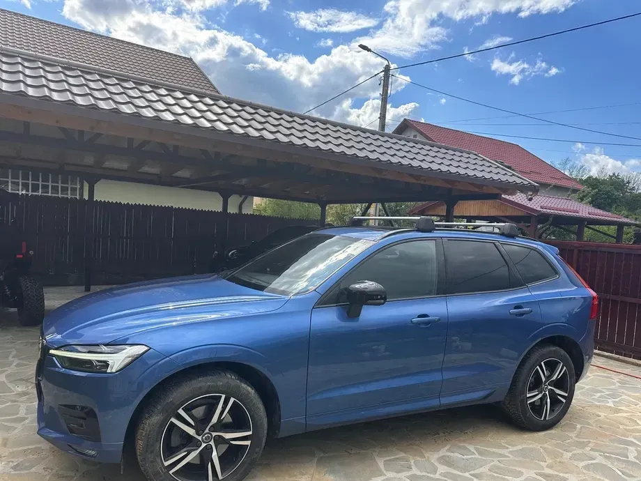 Volvo XC 60 II B4 D AWD Ultimate Dark — imagine 4