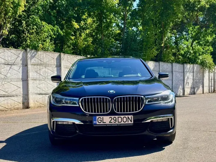 BMW Seria 7 G11/G12 740e iPerformance