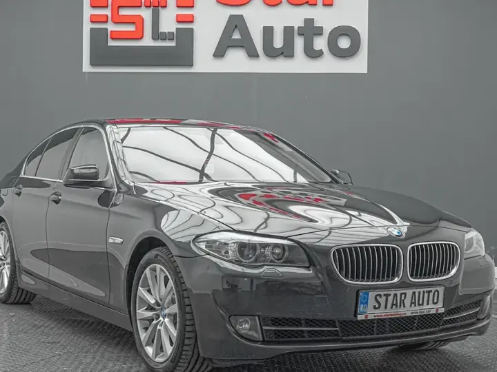 BMW Seria 5 F10/F11/F07 520i Aut. Modern Line
