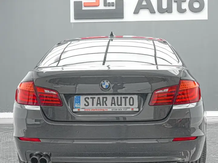 BMW Seria 5 F10/F11/F07 520i Aut. Modern Line