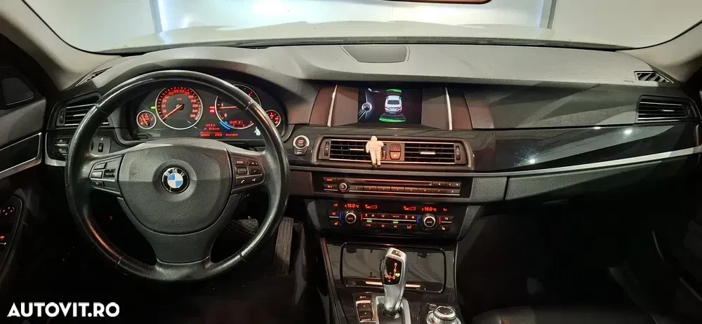BMW Seria 5 F10/F11/F07 [2010 - 2017] — imagine 3