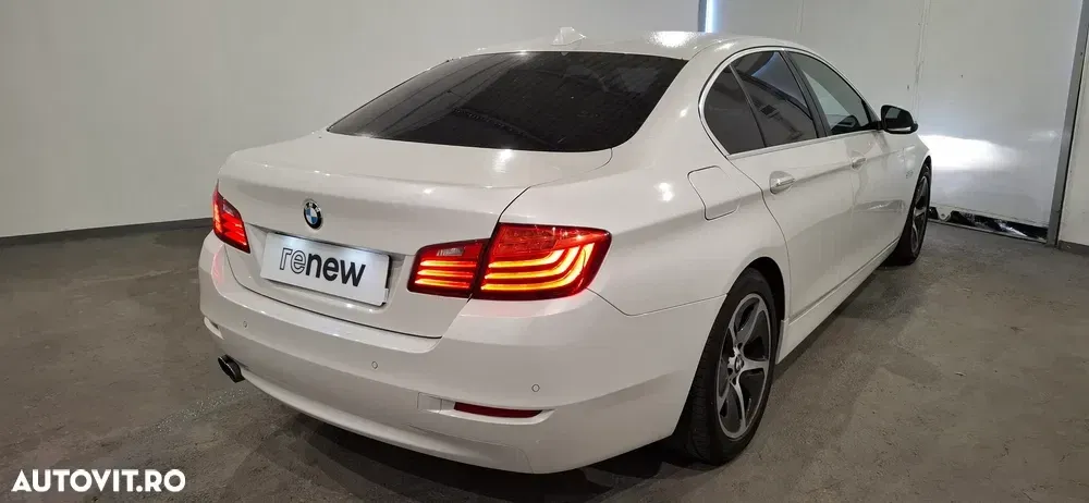 BMW Seria 5 F10/F11/F07 [2010 - 2017] — imagine 2