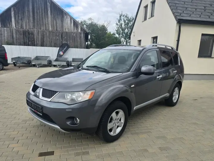 Mitsubishi Outlander II 2.0 DI-D Invite