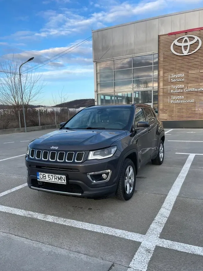 Jeep Compass — imagine 2