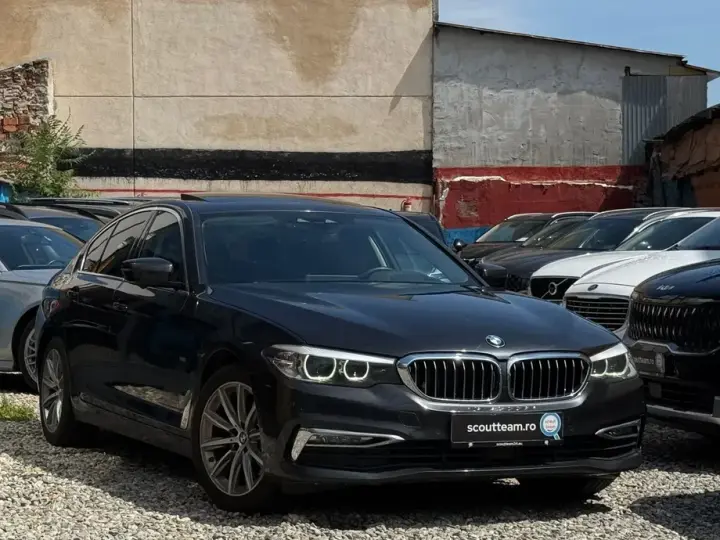 BMW Seria 5 G30/G31 520i Aut. Luxury Line