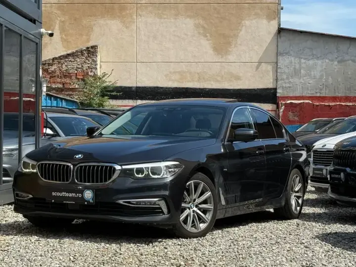 BMW Seria 5 G30/G31 520i Aut. Luxury Line