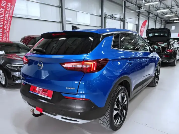 Opel Grandland X 1.2 Start/Stop Automatik Business Edition