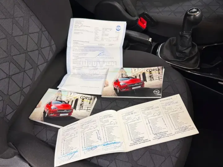 Opel Corsa E 1.2 120 Jahre