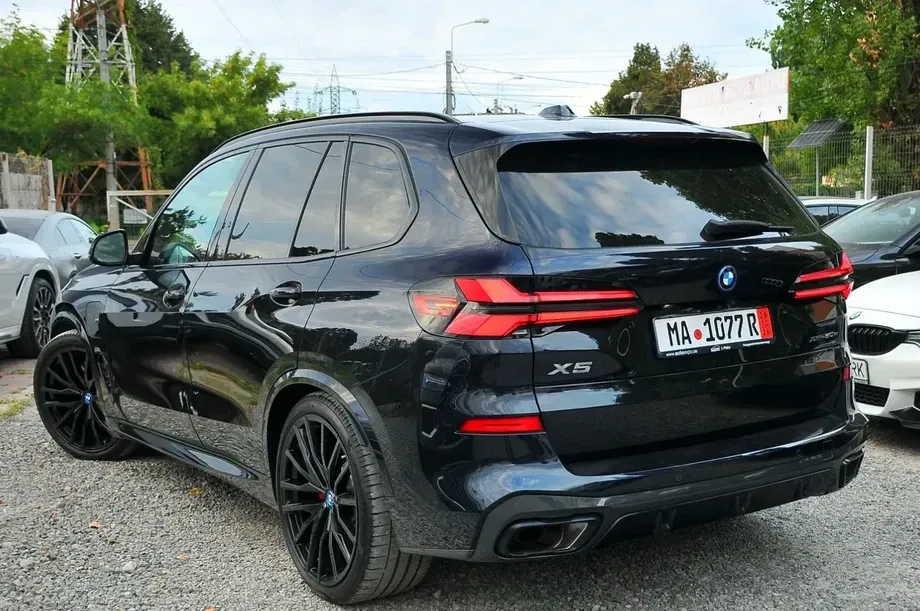 BMW X5 G05 xDrive50e AT PHEV — imagine 3