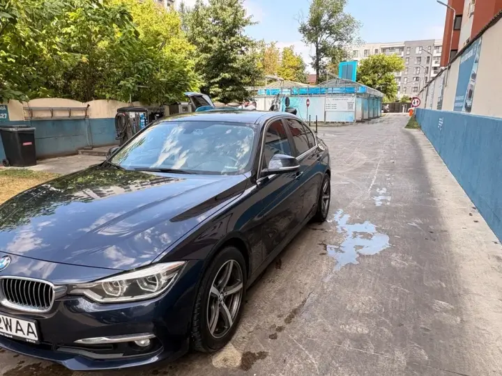 BMW Seria 3 F30/F31/F34 320d Efficient Dynamic Edition Aut. Advantage
