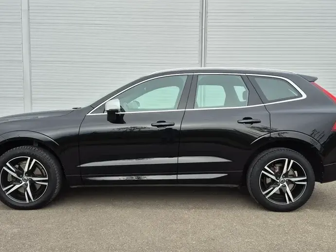 Volvo XC 60 II D4 R-Design