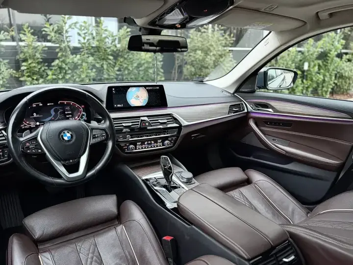 BMW Seria 5 G30/G31 530e AT PHEV
