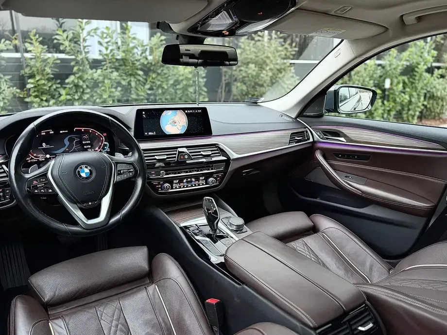 BMW Seria 5 G30/G31 530e AT PHEV — imagine 3